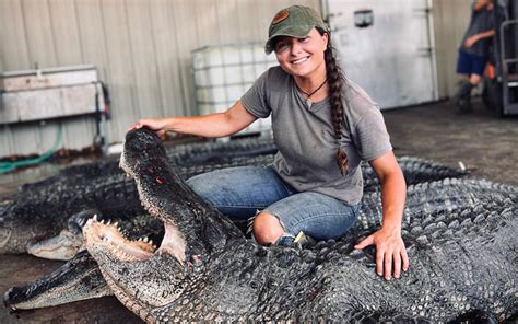 swamp people cast pickle wheat|Pickle Wheat Bio, Age, Family, Gator Hunter,。